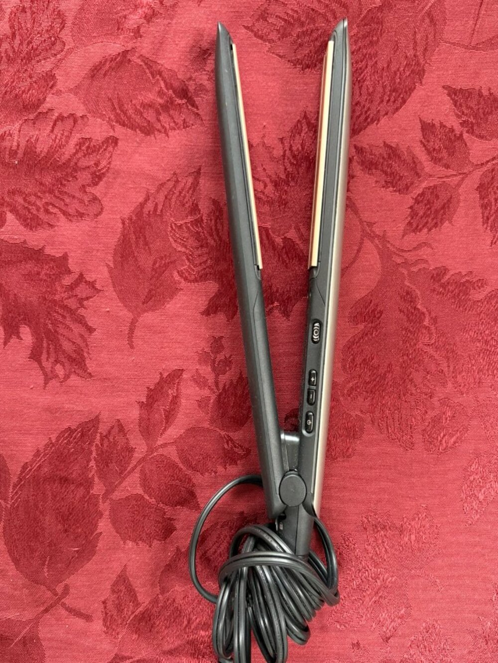 ✨ Remington Shine Therapy Ceramic Hair Straightener